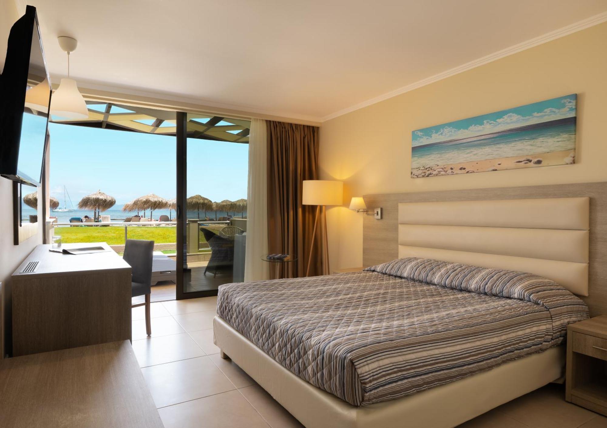 Messonghi Beach Holiday Resort モライティカ エクステリア 写真
